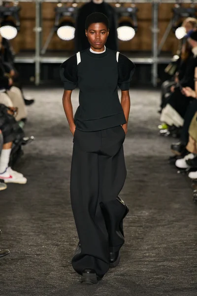 Look 2